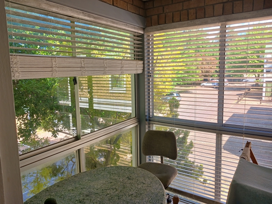 To Let 2 Bedroom Property for Rent in La Colline Western Cape